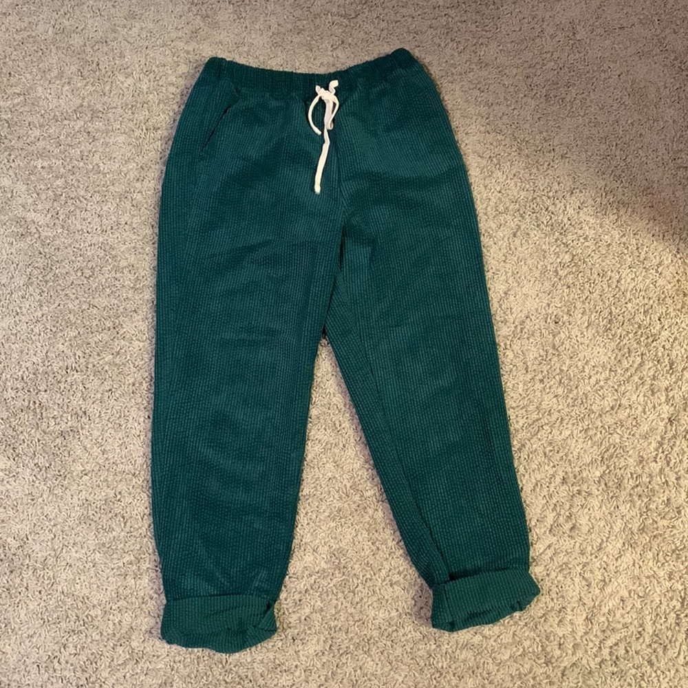Forever 21 forest green sweatpants, size S